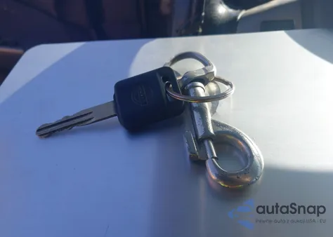 2005 Nissan Altima 2.5 S from USA, damaged, VIN 1N4AL11D75N472103